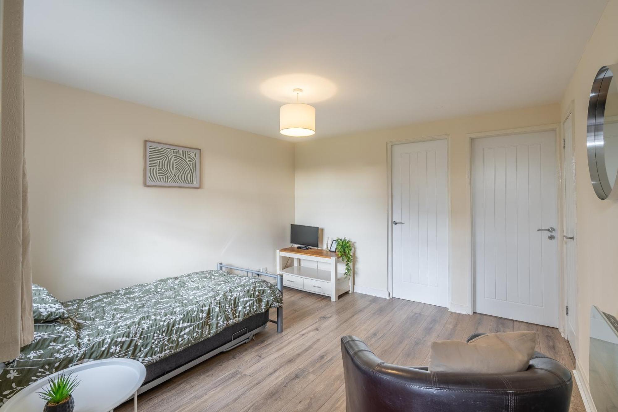Modern Studio Flat In Wellington, Telford Wellington  Ngoại thất bức ảnh